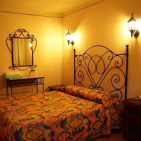 Arisa Hotel Oaxaca Ngoại thất bức ảnh