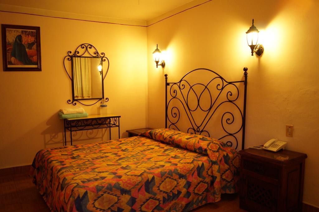 Arisa Hotel Oaxaca Ngoại thất bức ảnh